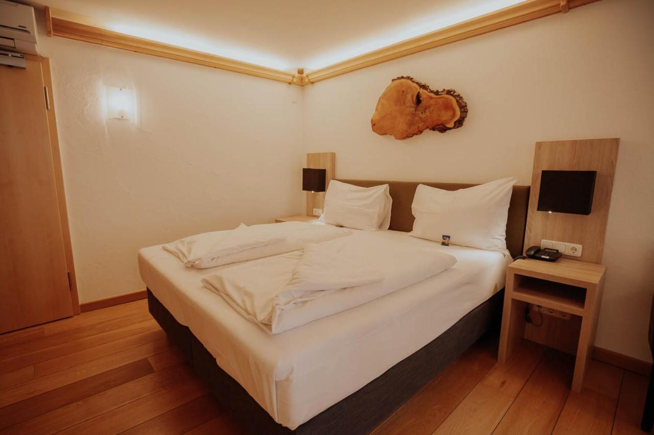 Hotel Gasthaus Zur Sonne Dinkelsbühl Εξωτερικό φωτογραφία