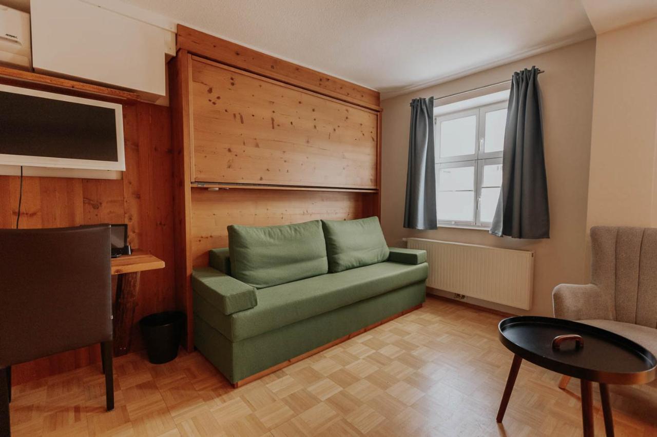 Hotel Gasthaus Zur Sonne Dinkelsbühl Εξωτερικό φωτογραφία