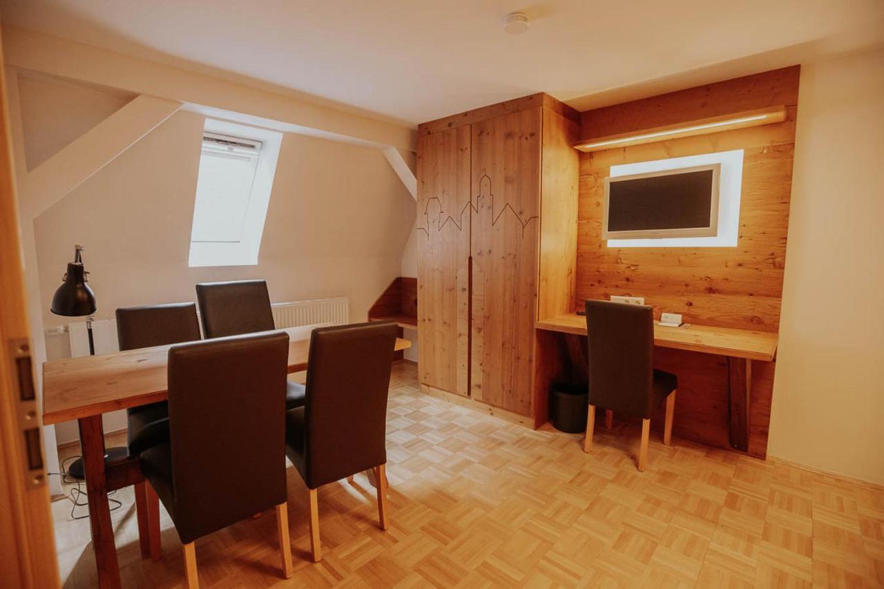 Hotel Gasthaus Zur Sonne Dinkelsbühl Εξωτερικό φωτογραφία