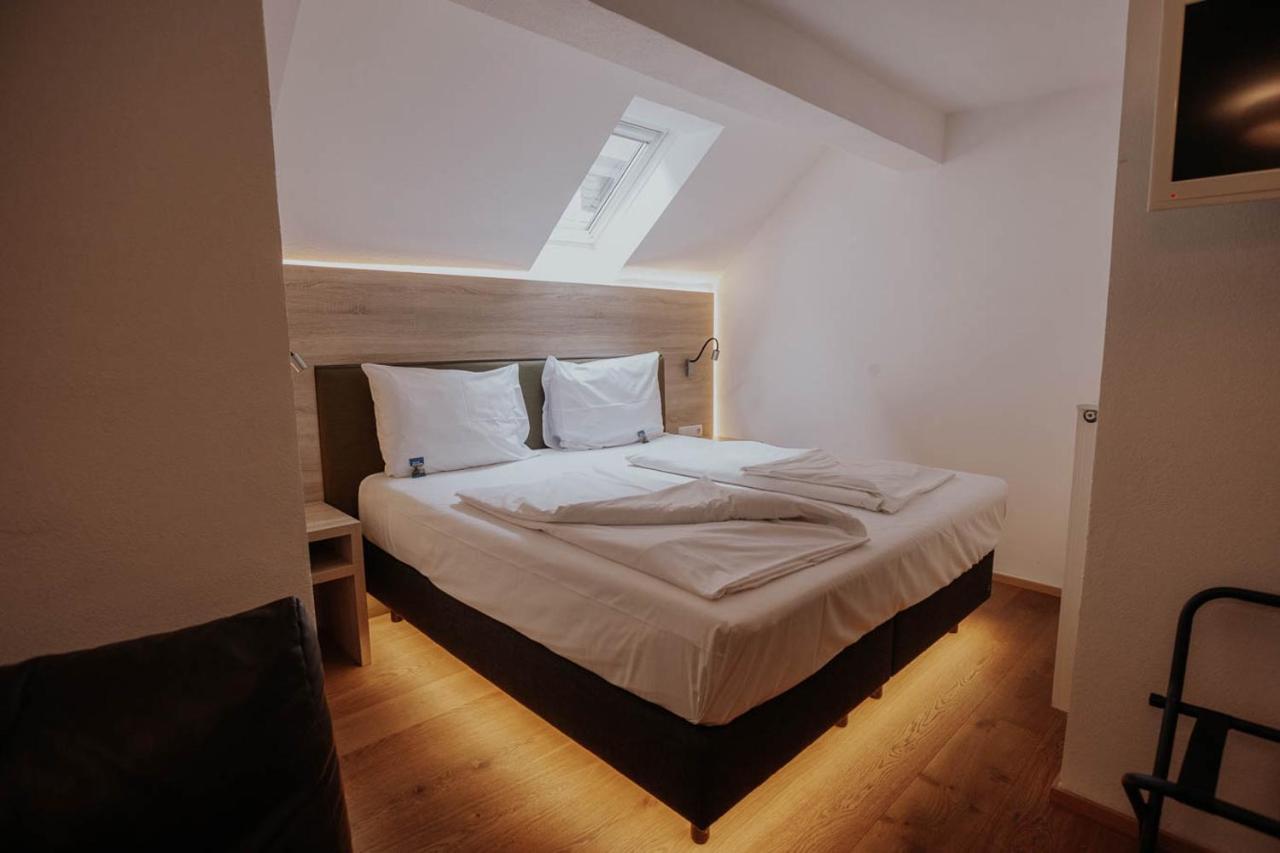 Hotel Gasthaus Zur Sonne Dinkelsbühl Εξωτερικό φωτογραφία