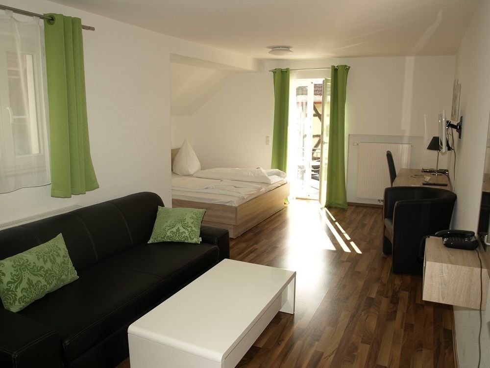 Hotel Gasthaus Zur Sonne Dinkelsbühl Εξωτερικό φωτογραφία